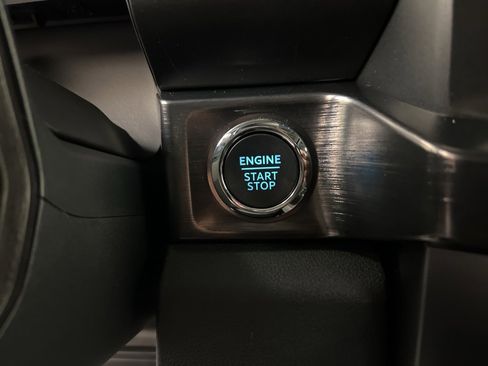 New 2026 Ford F350 Lariat w/ Black Appearance Package image 19