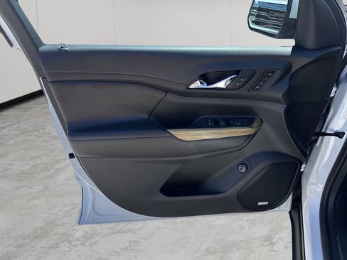 Used 2019 GMC Acadia Denali w/ LPO, Floor Liner Package FWD image 26