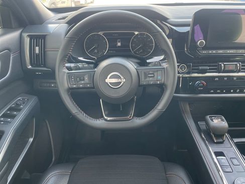 Certified 2024 Nissan Pathfinder Rock Creek AWD/4WD image 13