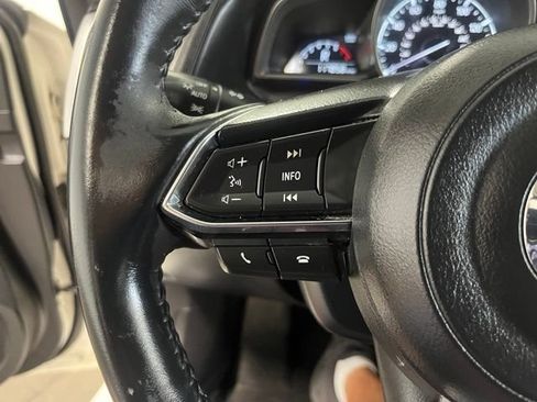 Used 2018 MAZDA MAZDA3 Touring FWD image 25