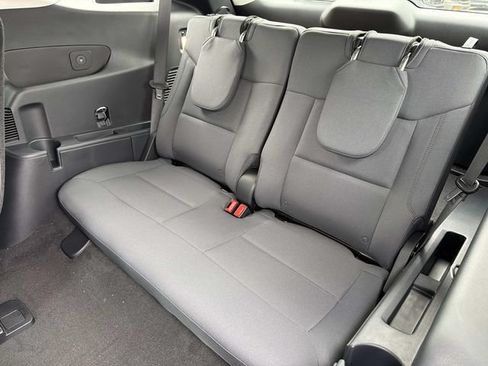 New 2026 Ford Explorer Active RWD image 19