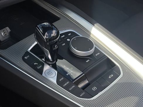 Used 2024 BMW Z4 M40i w/ Shadowloine Package image 18