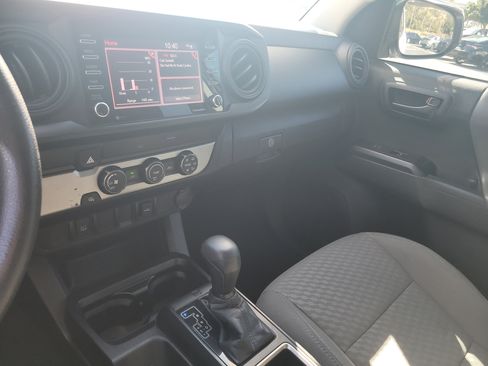 Used 2021 Toyota Tacoma SR w/ SR Convenience Package image 20