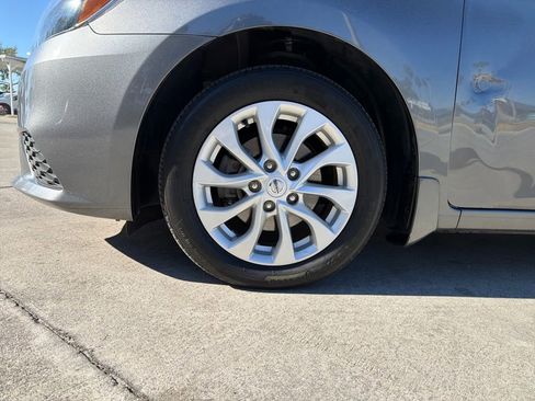 Used 2019 Nissan Sentra SV image 12