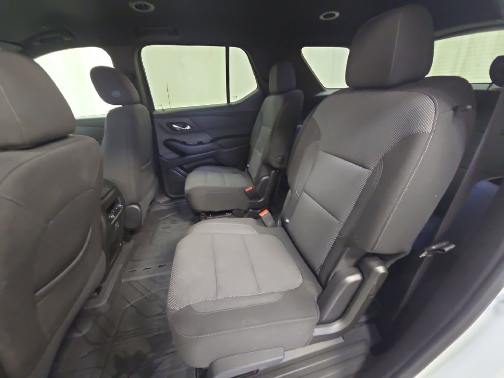 Certified 2024 Chevrolet Traverse LT FWD image 33