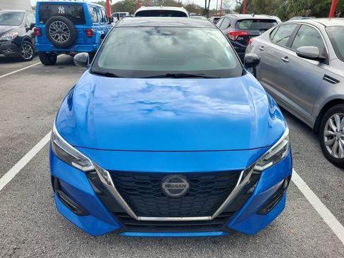 Used 2021 Nissan Sentra SR image 2