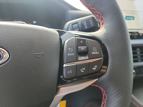 New 2026 Ford Explorer ST-Line w/ ST-Line Street Pack RWD image 18