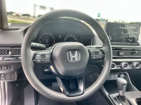 Used 2026 Honda Civic LX image 17