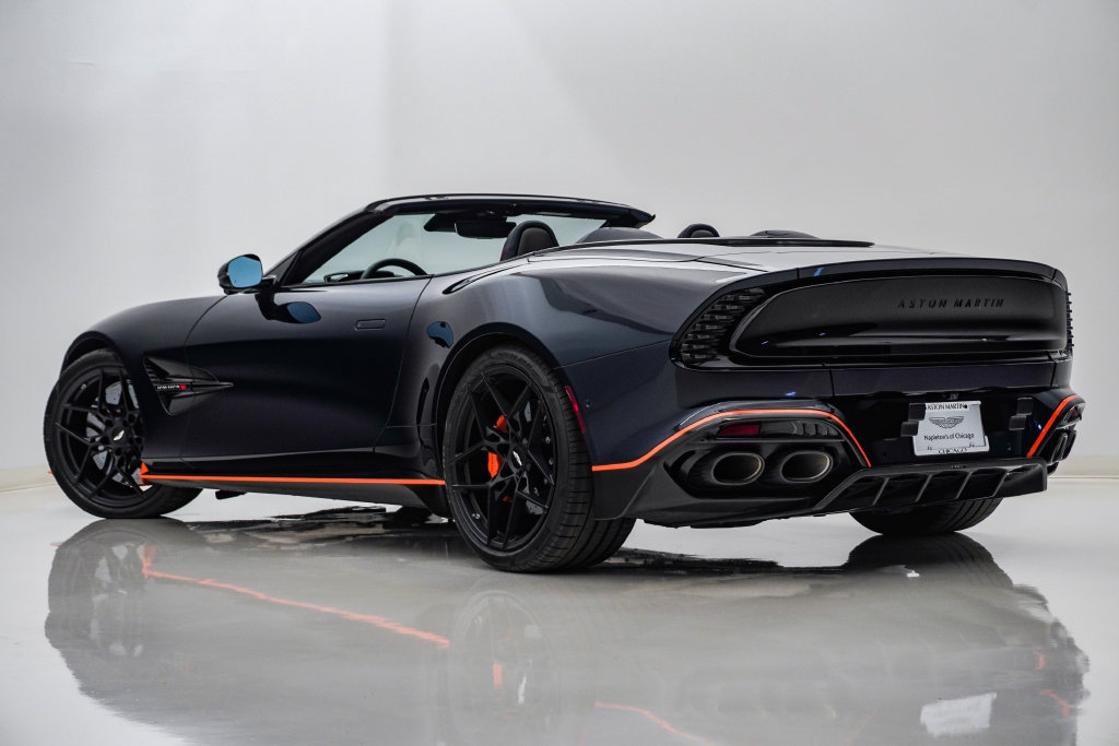 Used 2026 Aston Martin Vanquish Convertible RWD image 10