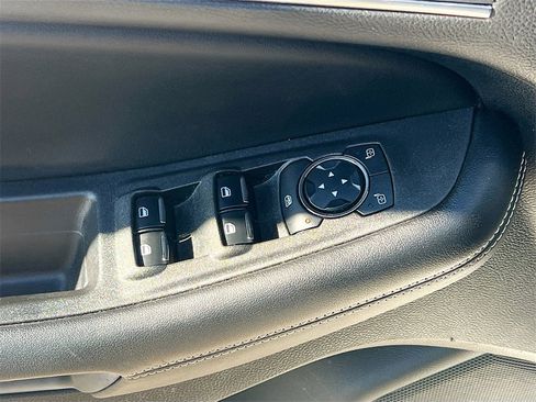 Used 2023 Ford Edge ST image 17