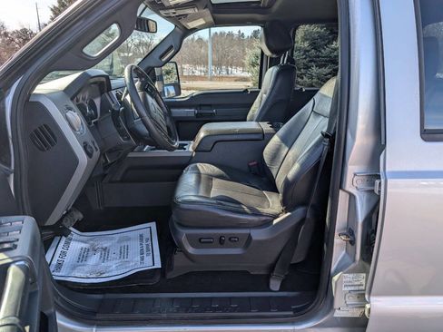 Used 2012 Ford F250 Lariat image 15