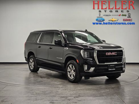 Used 2024 GMC Yukon XL SLE image 1