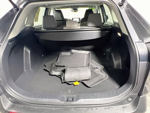 Used 2025 Toyota RAV4 XLE w/ Convenience Package FWD image 34