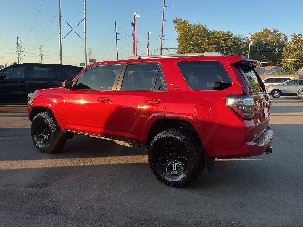 Used 2018 Toyota 4Runner SR5 Premium RWD image 5