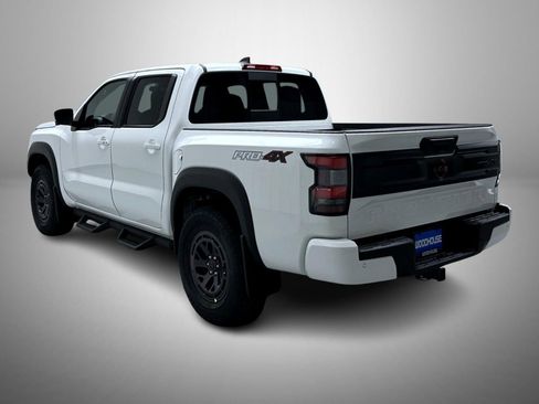 New 2026 Nissan Frontier PRO-4X w/ Pro-4x Convenience Package image 7
