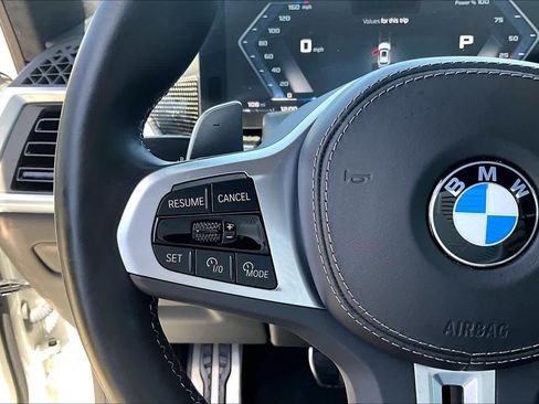Used 2024 BMW X5 M60i AWD/4WD image 20
