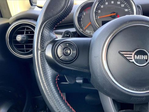 Used 2020 MINI Cooper S w/ Premium Package image 12