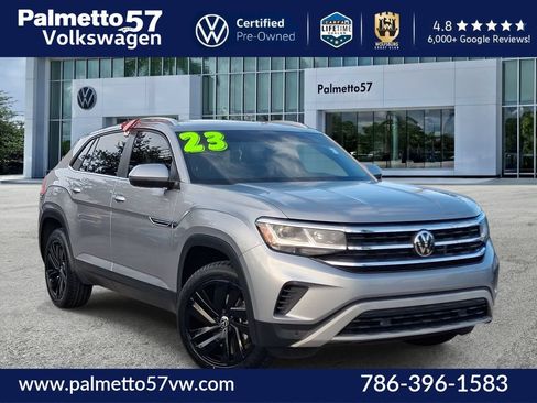 Certified 2023 Volkswagen Atlas Cross Sport SE w/ Panoramic Sunroof Package FWD image 1