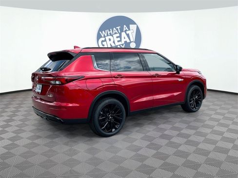 New 2025 Mitsubishi Outlander SEL Black Edition image 7