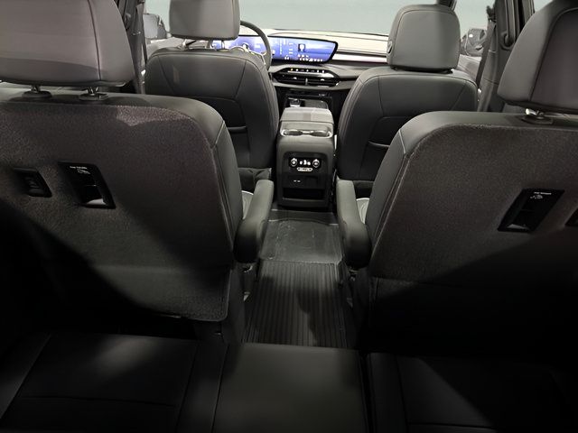 Used 2026 Buick Enclave Sport Touring w/ Power Package FWD image 36