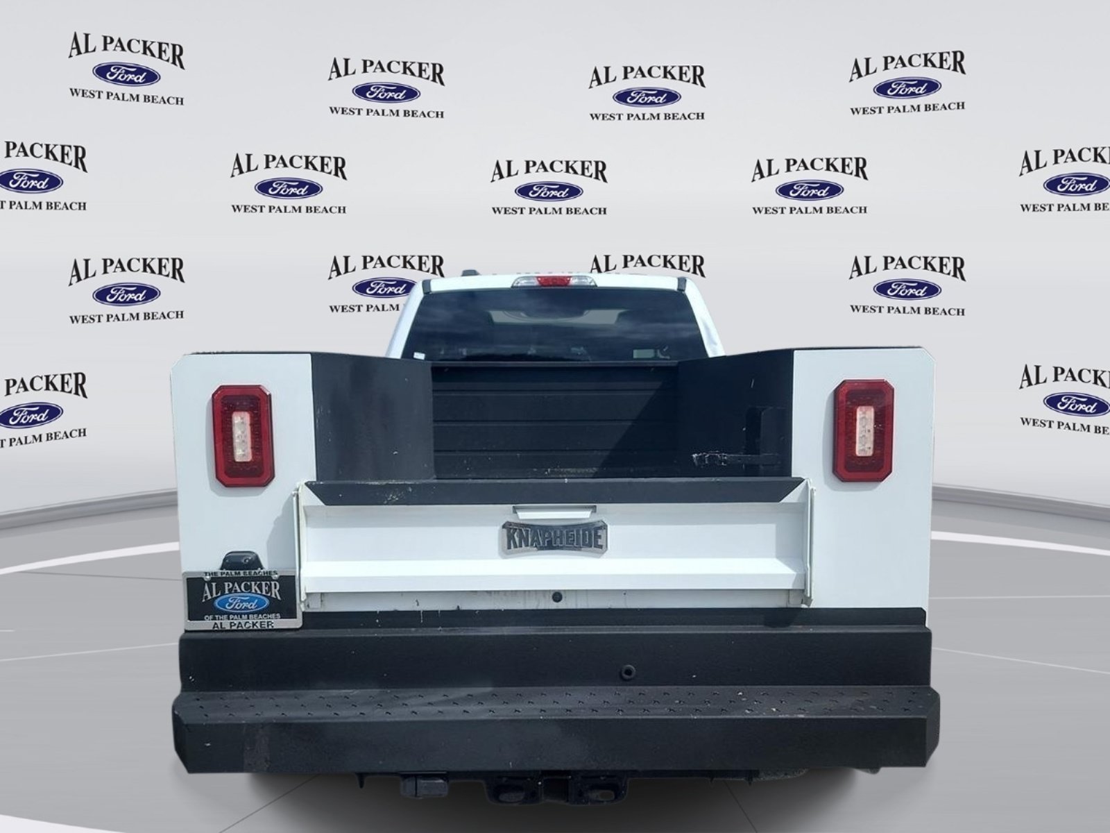 Used 2023 Ford F250 XL w/ XL Chrome Package RWD image 4
