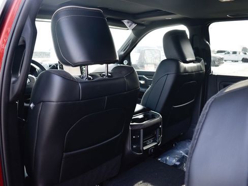 New 2026 RAM 3500 Laramie AWD/4WD image 26