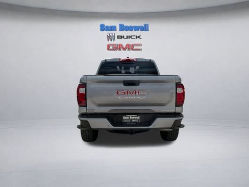 Certified 2024 GMC Canyon Denali image 8