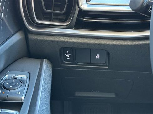 New 2025 Kia Sorento S image 33