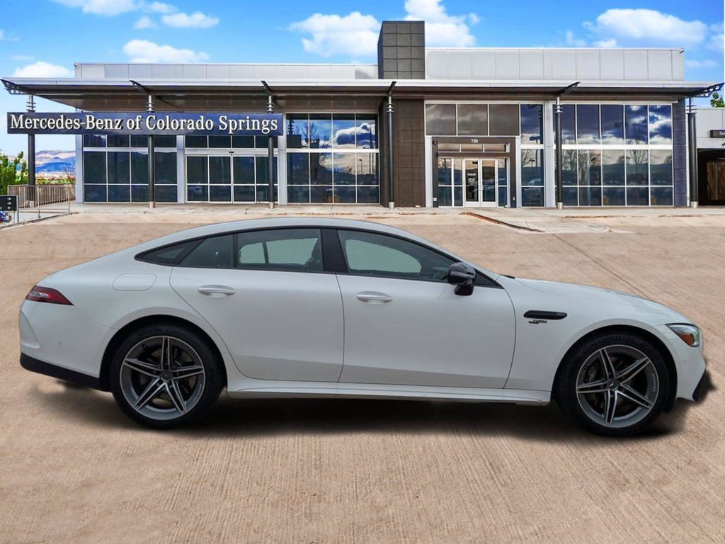 Used 2023 Mercedes-Benz AMG GT 43 image 4