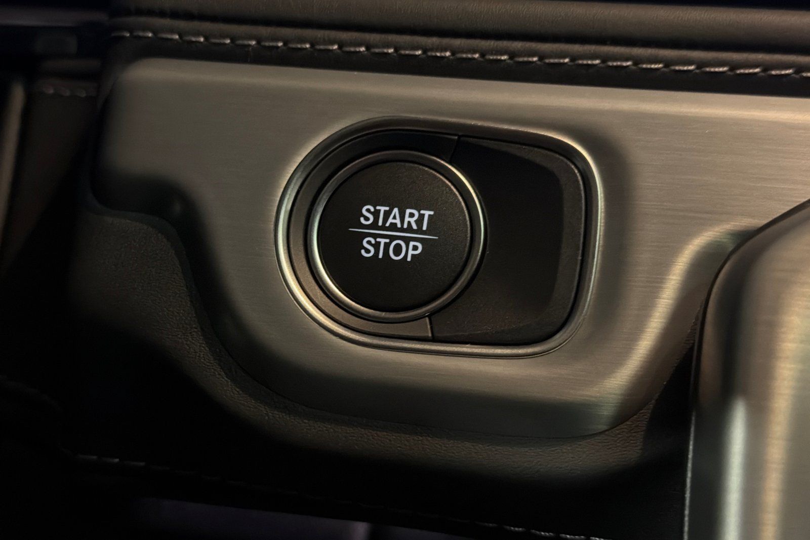 New 2027 Mercedes-Benz G 580 e image 21