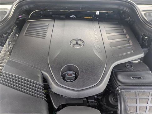 New 2026 Mercedes-Benz GLE 450 4MATIC image 16