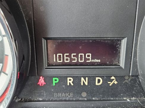 Used 2019 Dodge Grand Caravan SXT image 24