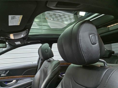 Used 2015 Mercedes-Benz S 550 4MATIC Sedan image 15