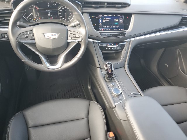 Used 2025 Cadillac XT6 Luxury w/ LPO, Floor Liner Package AWD/4WD image 30