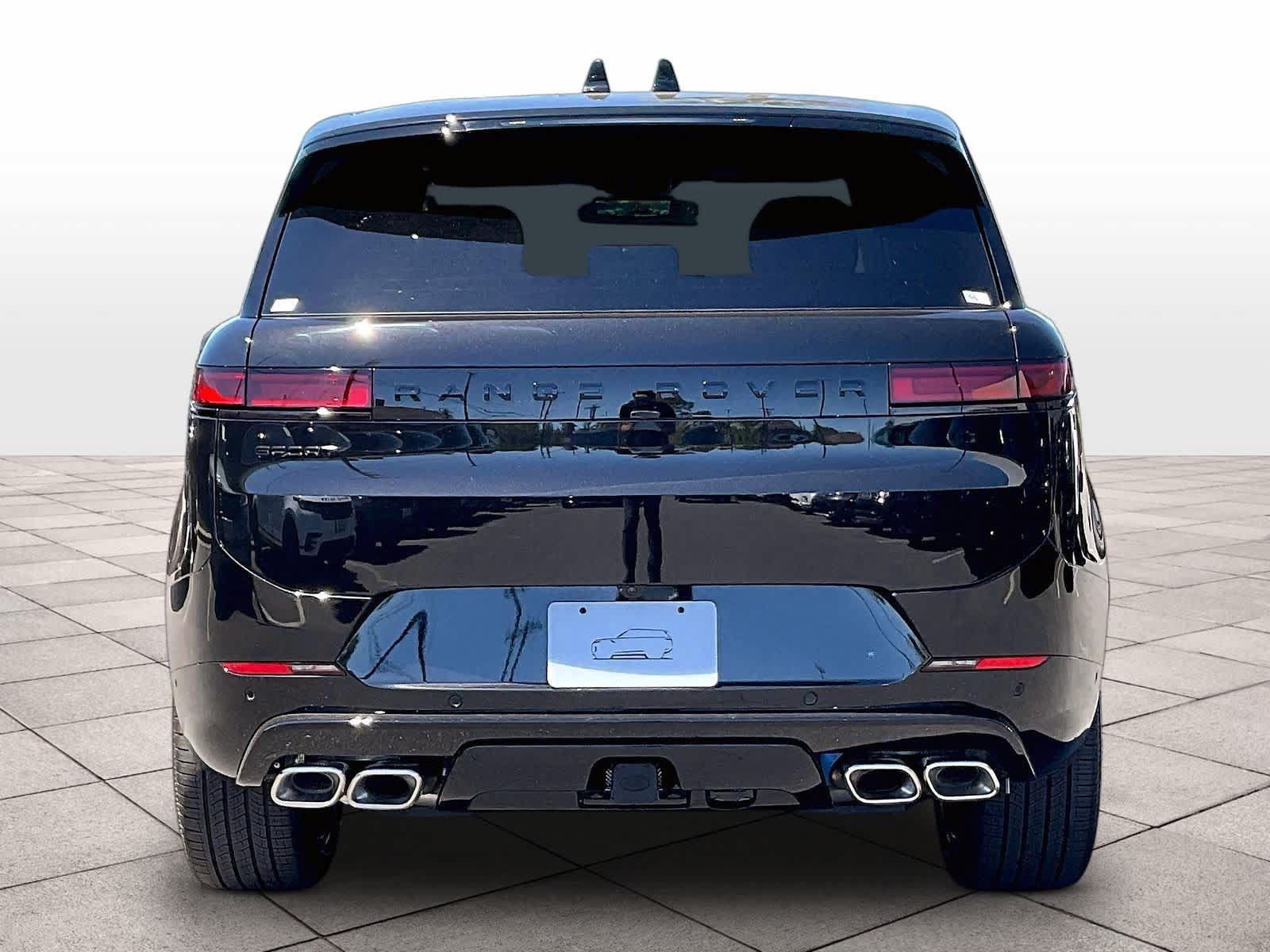 New 2026 Land Rover Range Rover Sport Dynamic SE AWD/4WD image 6