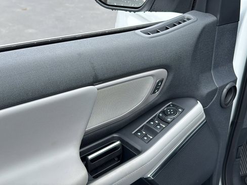 New 2026 Ford Expedition Active image 20