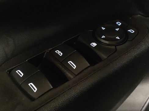 Used 2022 Chevrolet Equinox LT image 27