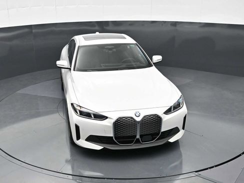 New 2026 BMW i4 eDrive40 w/ Premium Package RWD image 19