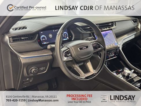 Used 2025 Jeep Grand Cherokee L Overland w/ Advanced Protech Group III AWD/4WD image 12