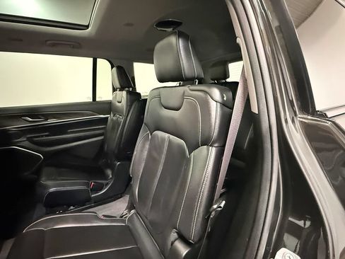 Used 2022 Jeep Grand Cherokee L Limited AWD/4WD image 48