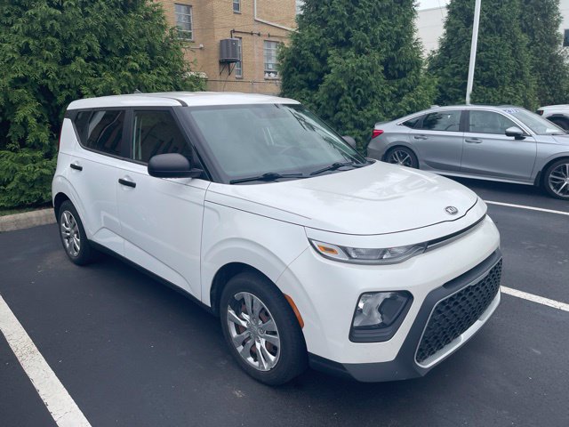 Used 2020 Kia Soul FWD image 1