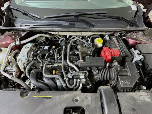 Used 2024 Nissan Sentra SV image 31