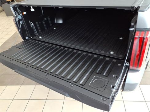 New 2026 Toyota Tundra Platinum image 5