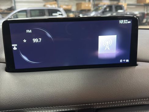 Used 2025 MAZDA CX-5 AWD 2.5 S w/ Preferred Package image 19