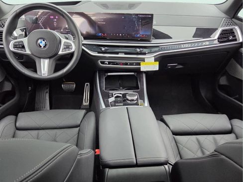 Certified 2026 BMW X5 sDrive40i w/ M Sport Package RWD image 11
