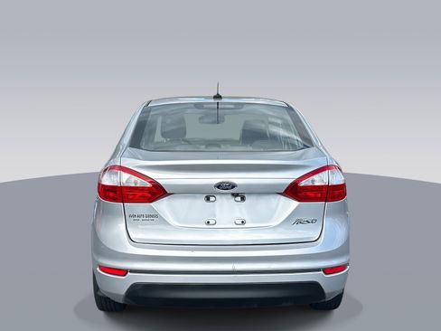 Used 2019 Ford Fiesta S image 4