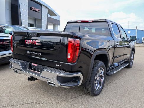 New 2026 GMC Sierra 1500 SLT AWD/4WD image 3