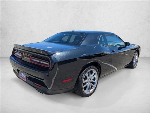 Used 2022 Dodge Challenger GT AWD/4WD image 5