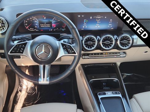 Certified 2025 Mercedes-Benz GLB 250 image 27