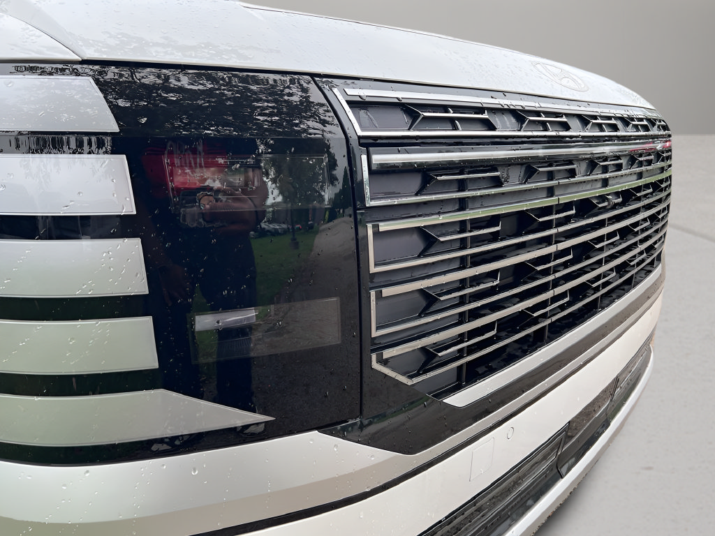 Certified 2026 Hyundai Palisade Calligraphy AWD/4WD image 9